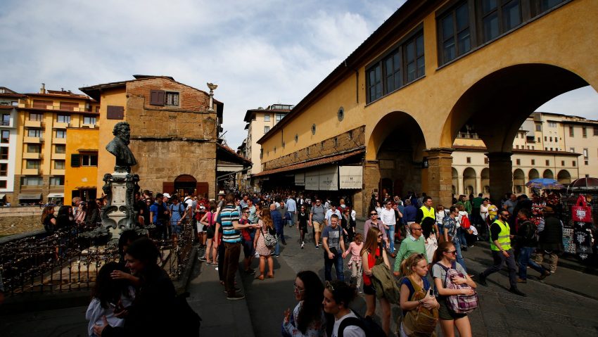 FLORENȚA: Măsuri dure împotriva turismului excesiv