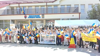Festival-concurs al tinerilor interpreți de muzică populară, la Turceni