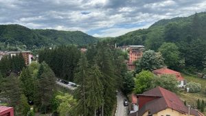 A fost redeschis bazinul cu apă sulfuroasă din staţiunea Băile Olăneşti
