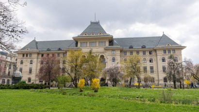Porţile Primăriei Capitalei rămân deschise vara aceasta!