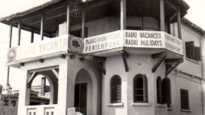 Arhiva Radio Vacanța: Radioul care a făcut din mare o voce. Corneliu Leu, Leon Sărățeanu, Alecu Marciuc și generațiile de jurnaliști care au dat sunet verilor românești