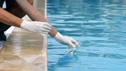 Piscina exterioară a Parcului Regional de Agrement Cornișa din Botoșani, închisă de urgență
