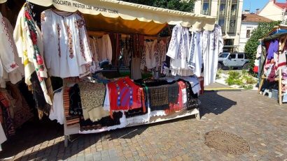 CLUJ: Mâini care păstrează tradiția, la Târgul de Vară