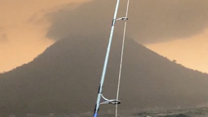 Aeroporturile din Jakarta, închise din cauza erupției vulcanului Anak Krakatau
