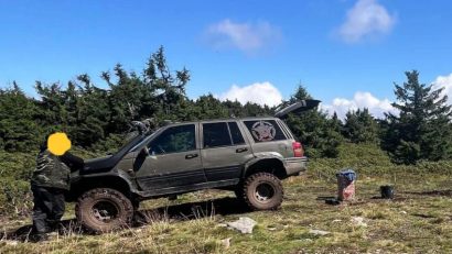 ATV-urile și mașinile de teren distrug zona Saca-Mare din Munții Gurghiului