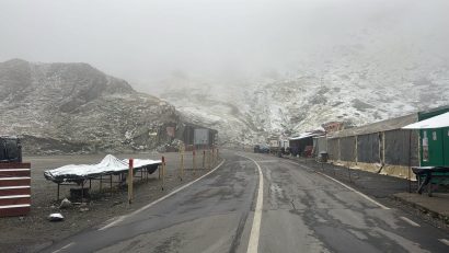 Prima ninsoare pe Transfăgărășan