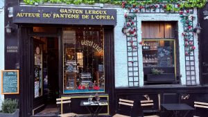 Pe urmele Fantomei de la Operă: o oprire la Chez Gaston Leroux, în Montmartre