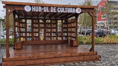 BUCUREȘTI: Bibliotecă în aer liber, în Piața Matache