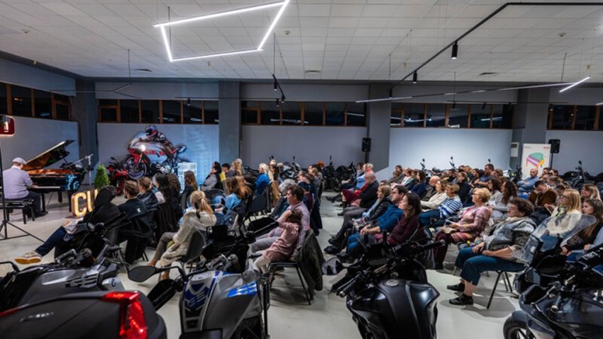 Muzică clasică printre motociclete: concert inedit la Cluj